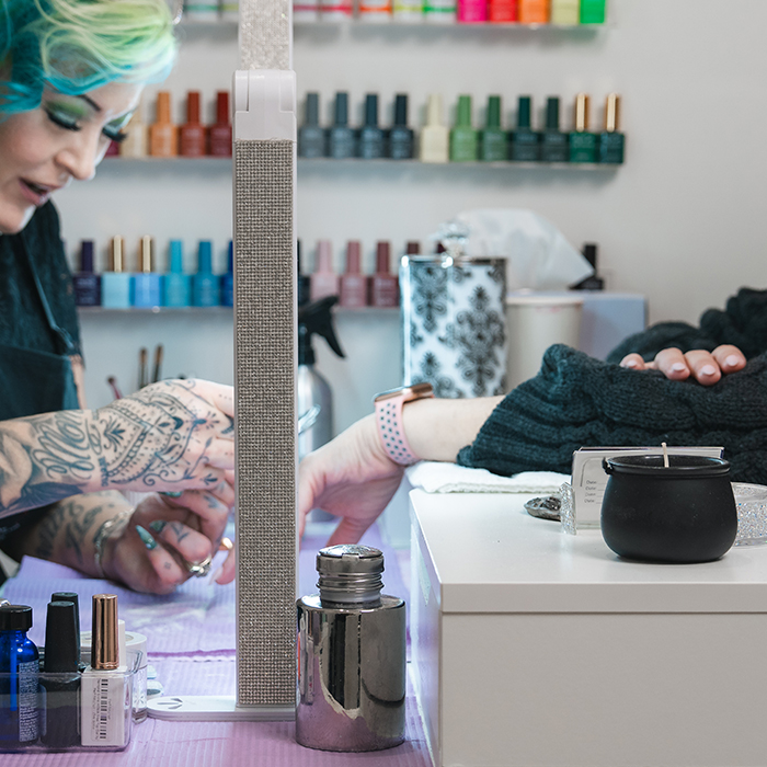 manicure-pedicure-3